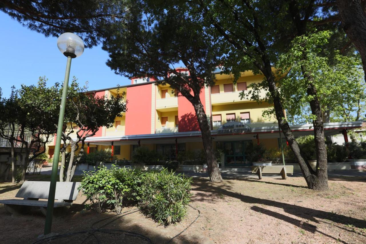 Elisabetta Hotel Cesenatico Exterior photo