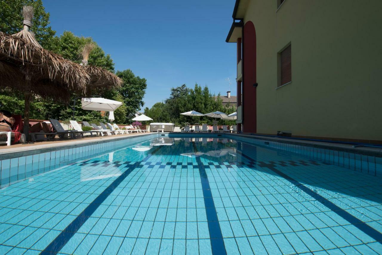 Elisabetta Hotel Cesenatico Exterior photo